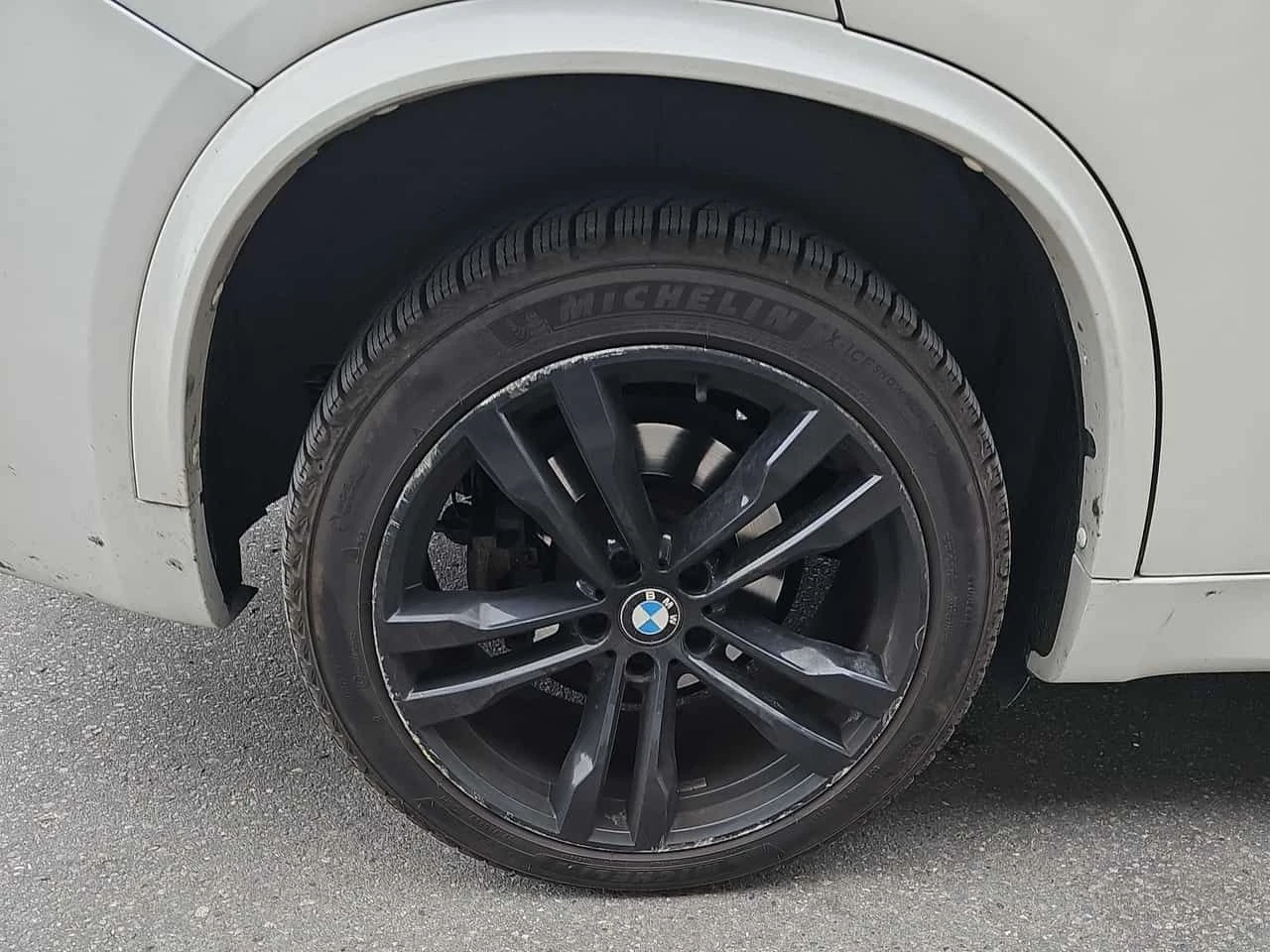 BMW X5 * xDrive35i * АВТОКРЕДИТ * ОТ ПРЕДСТАВИТЕЛСТВО, снимка 13 - Автомобили и джипове - 54635430