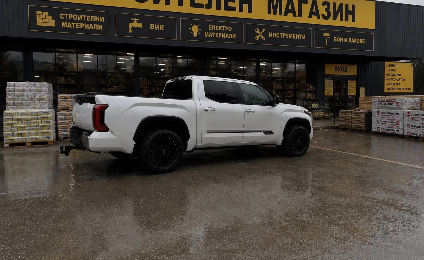 Toyota Tundra Platinum i-FORCE MAX HYBRID 4x4, снимка 6 - Автомобили и джипове - 55079028