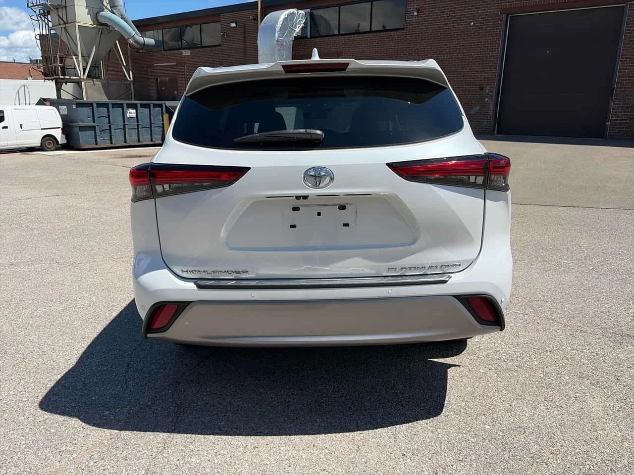 Toyota Highlander * AWD * CARFAX * JBL * HEAD UP * ОБДУХВАНЕ * , снимка 4 - Автомобили и джипове - 55175612