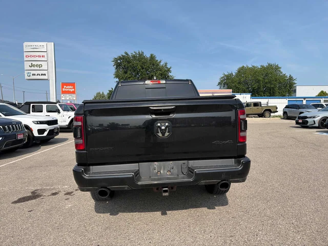 Dodge RAM 1500  Sport / CARFAX / КЛИП НА МОТОРА , снимка 4 - Автомобили и джипове - 55500356
