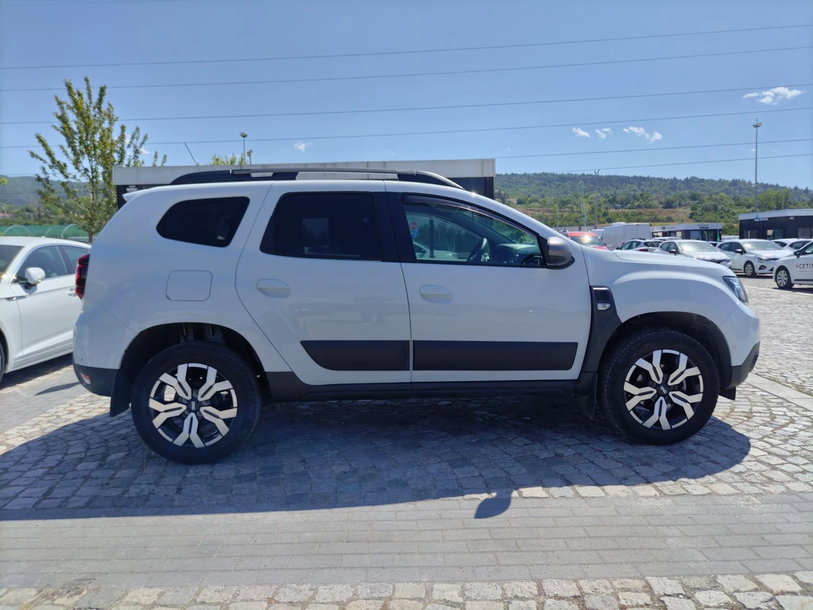 Dacia Duster 1.0Tce/100к.с./ECO-G/JOURNEY/Бензин+ Газ, снимка 8 - Автомобили и джипове - 55749518