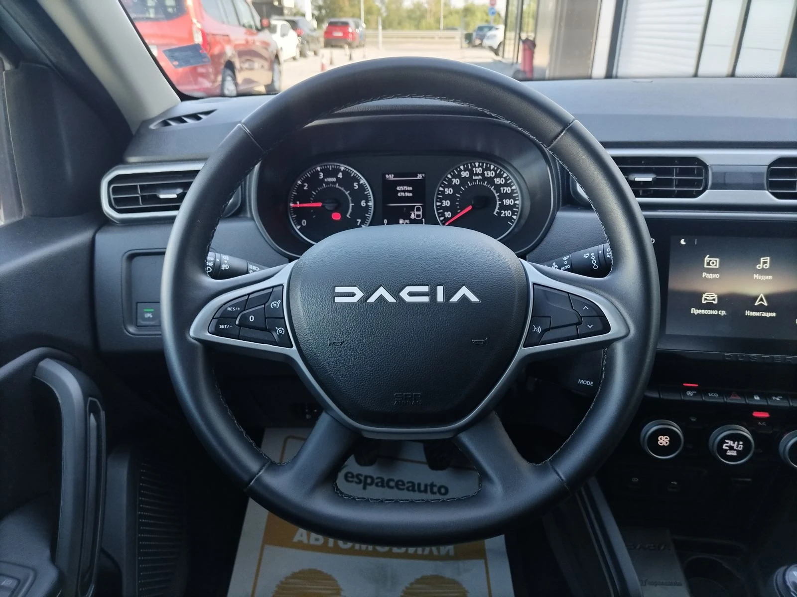 Dacia Duster 1.0Tce/100к.с./ECO-G/JOURNEY/Бензин+ Газ, снимка 10 - Автомобили и джипове - 55749518