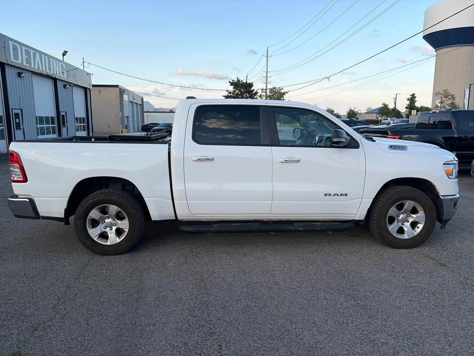 Dodge RAM 1500 * Big Horn * CARFAX * БЕЗ ПЪРВОНАЧАЛНА ВНОСКА, снимка 3 - Автомобили и джипове - 55842620
