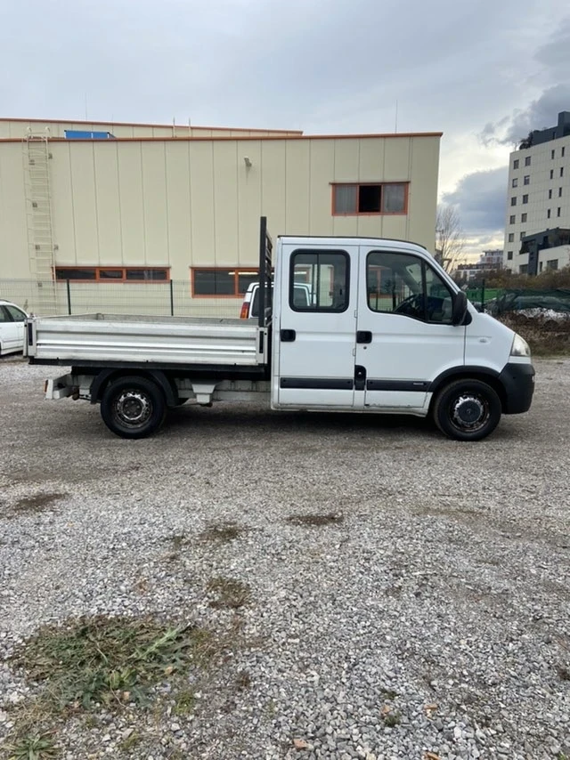 Opel Movano 2.5 дизел, снимка 7 - Бусове и автобуси - 47141442