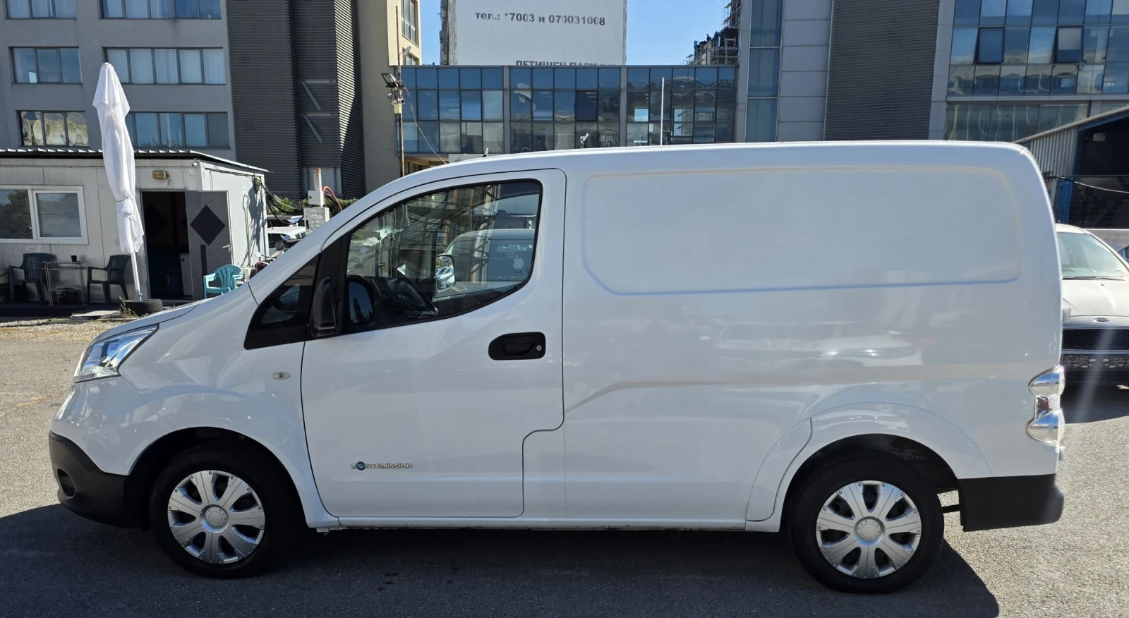 Nissan NV200 Zero emissions, navi, камера, keyless , снимка 4 - Бусове и автобуси - 56340716