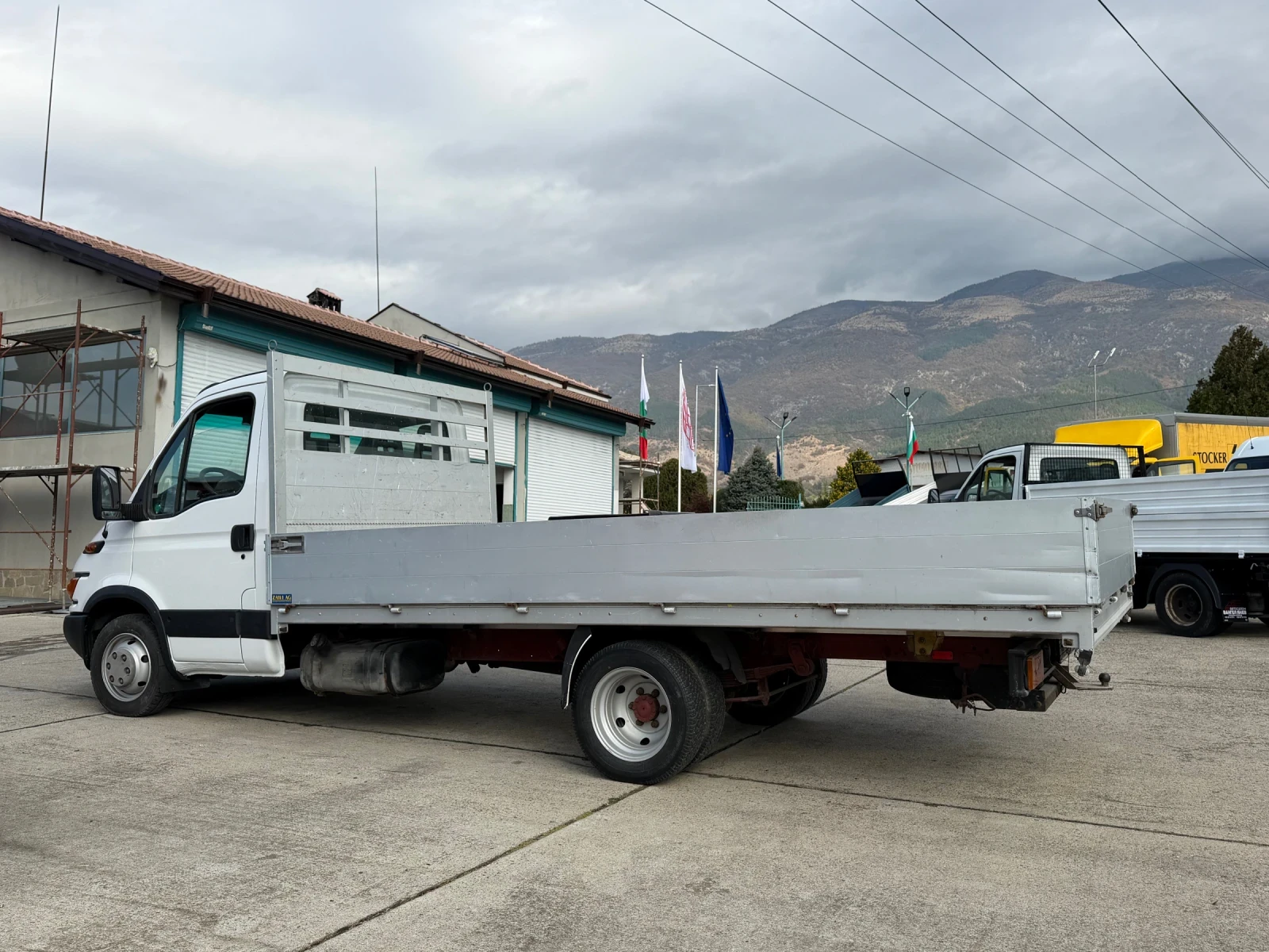 Iveco Daily 2.8HPT* 35C13* 4.30 метра каросерия
