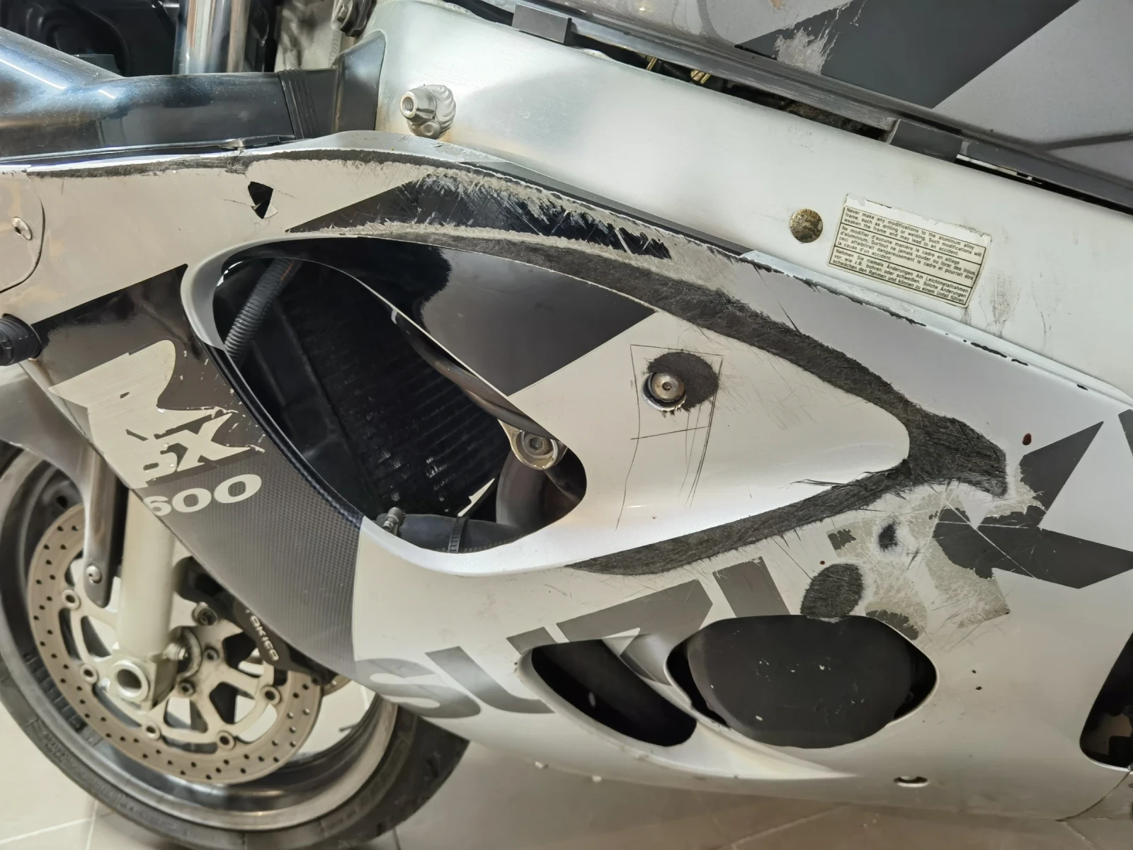 Suzuki Gsxr 600 а2 - изображение 4