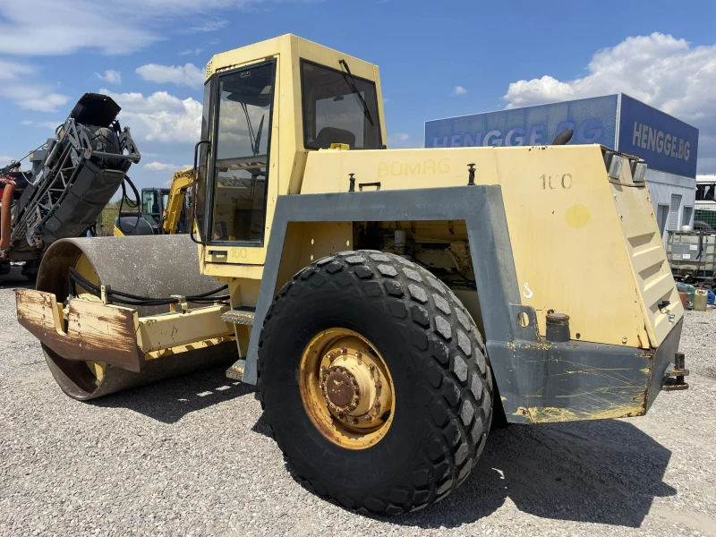 Валяк BOMAG BW 213 D, снимка 5 - Индустриална техника - 46820451