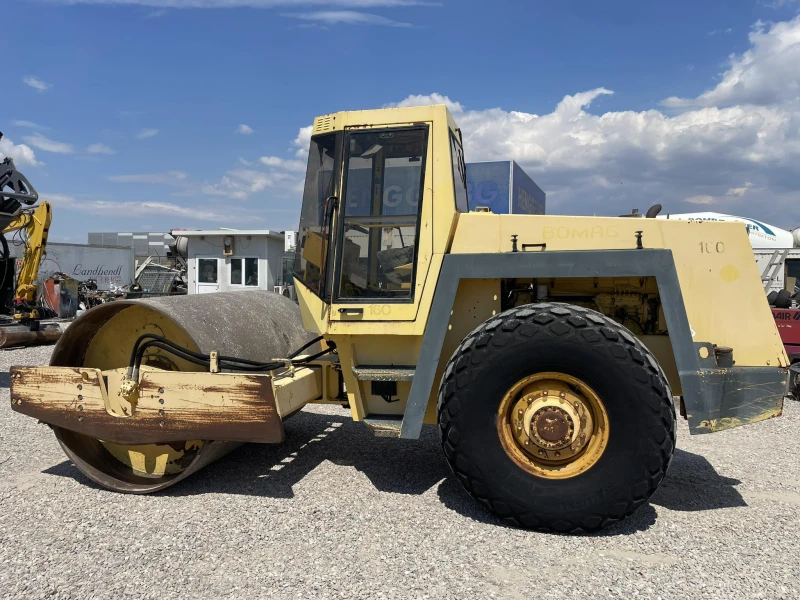 Валяк BOMAG BW 213 D, снимка 11 - Индустриална техника - 46820451