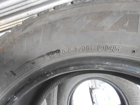 Гуми Зимни 215/65R16, снимка 3 - Гуми и джанти - 44992169