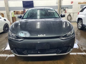 Kia EV6 0l Wind, снимка 5