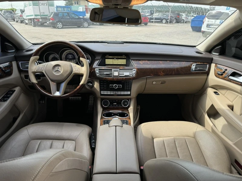 Mercedes-Benz CLS 500 AMG* FULL* НАЛИЧЕН, снимка 8 - Автомобили и джипове - 46381935