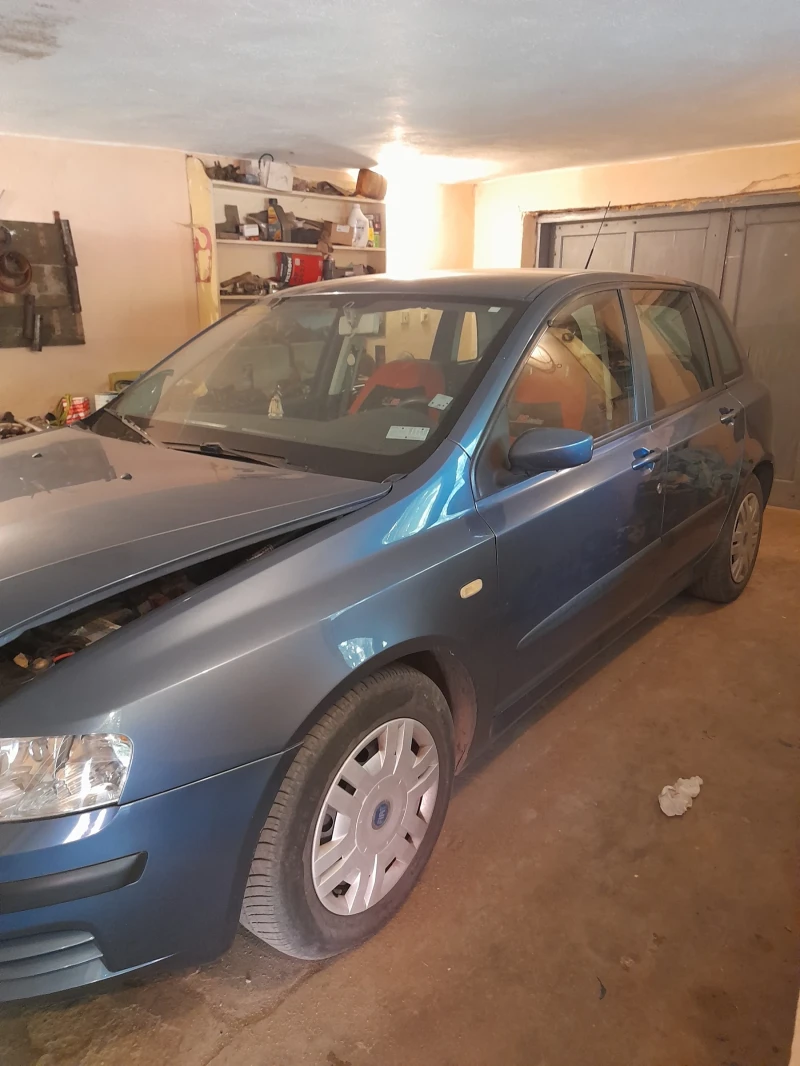 Fiat Stilo, снимка 1 - Автомобили и джипове - 47322096