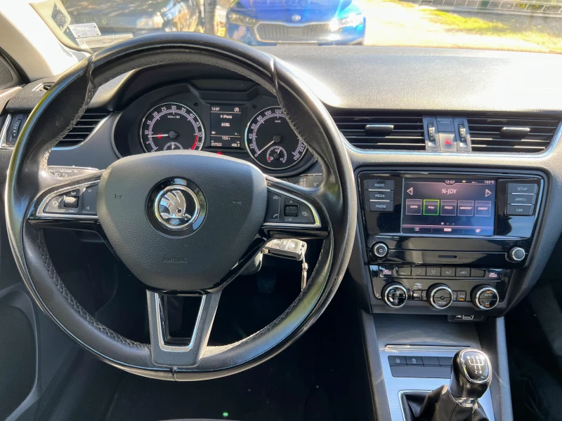 Skoda Octavia Ambition Octavia Combi 1, 6 TDI-CR , снимка 16 - Автомобили и джипове - 48243134