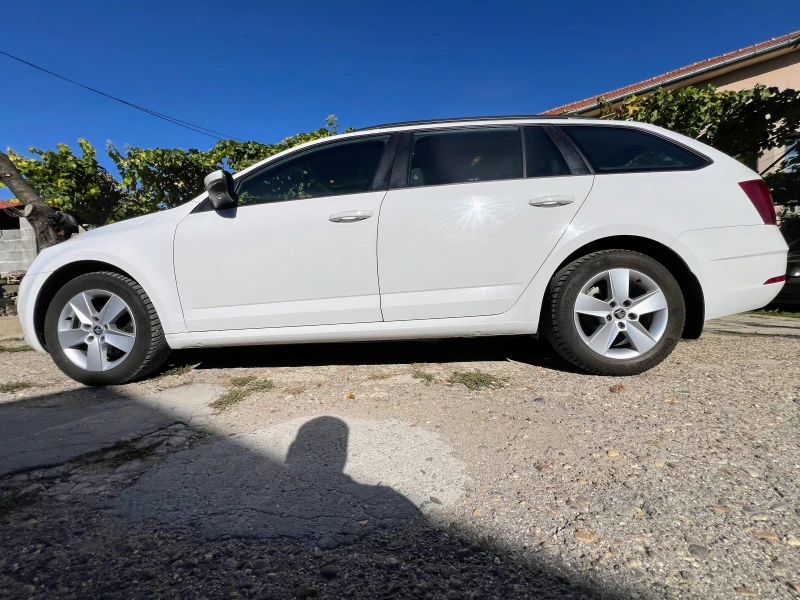 Skoda Octavia Ambition Octavia Combi 1, 6 TDI-CR , снимка 5 - Автомобили и джипове - 48243134