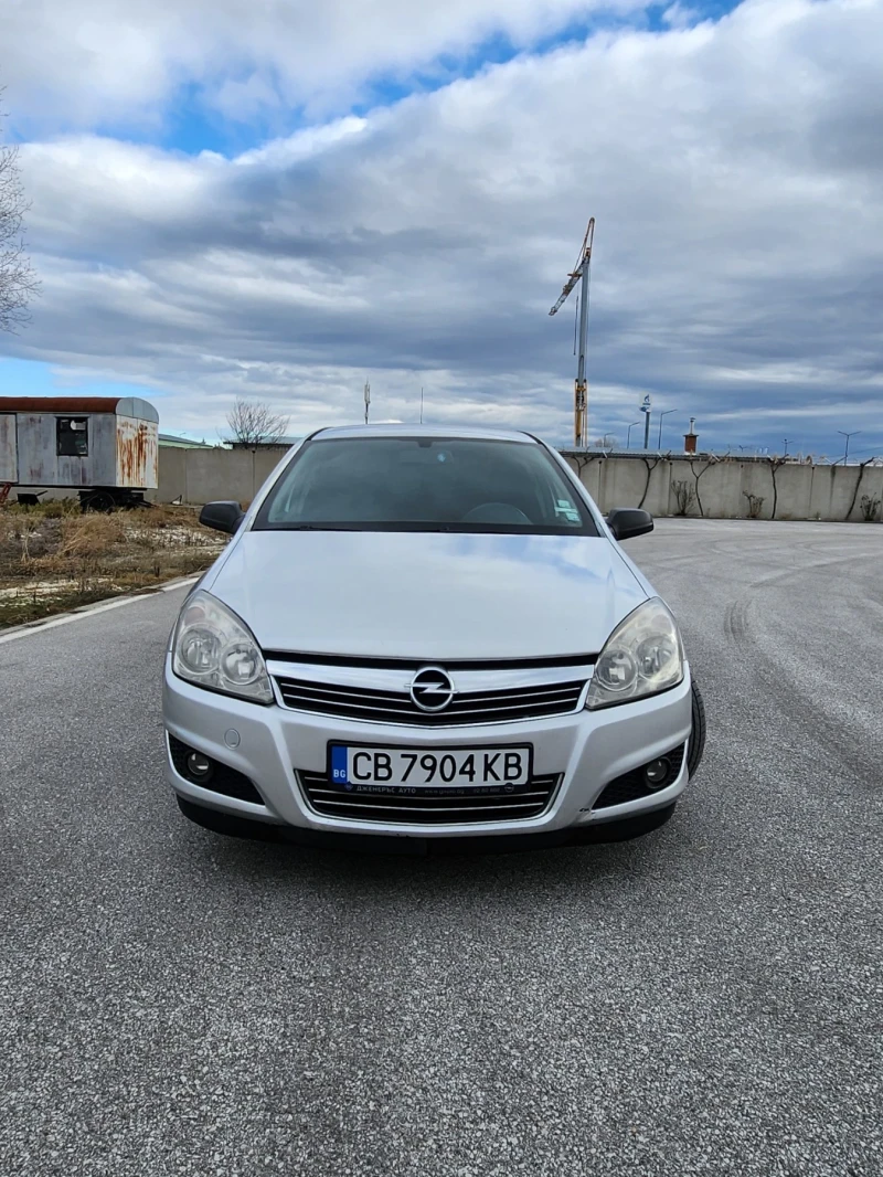 Opel Astra 1.7 cdti, снимка 3 - Автомобили и джипове - 48646698