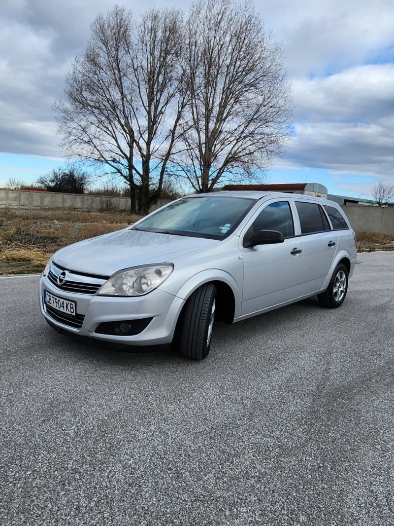 Opel Astra 1.7 cdti, снимка 13 - Автомобили и джипове - 48646698