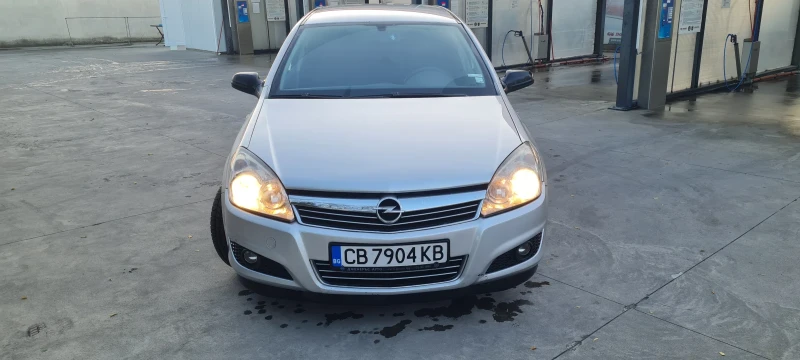 Opel Astra 1.7 cdti, снимка 7 - Автомобили и джипове - 47928355