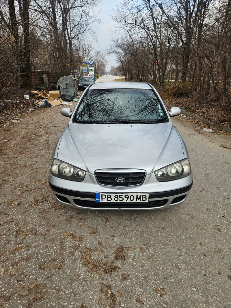 Hyundai Elantra, снимка 12 - Автомобили и джипове - 48344864