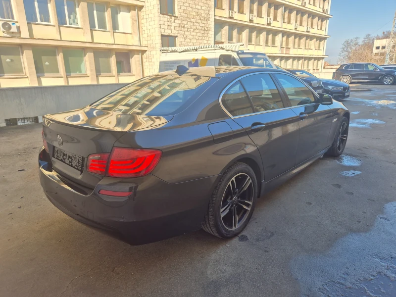 BMW 520 М-ПАКЕТ* БИ-КСЕНОН* НАВИ* ЕЛ-КОЖЕН-САЛОН, снимка 5 - Автомобили и джипове - 48707595