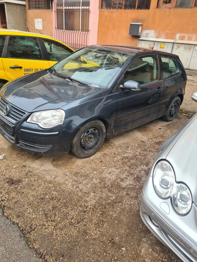 VW Polo, снимка 6 - Автомобили и джипове - 48797657