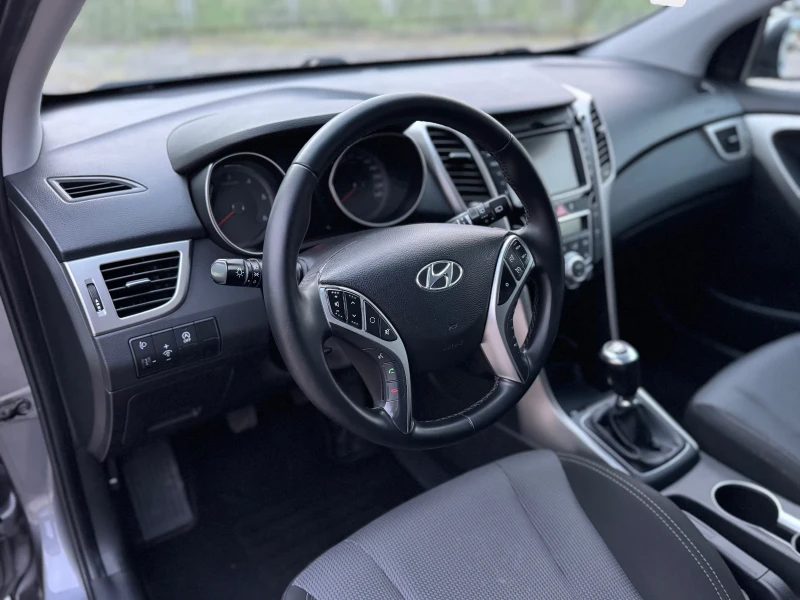 Hyundai I30 1.6CRDI 136к.с , снимка 9 - Автомобили и джипове - 48829908