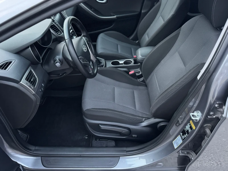 Hyundai I30 1.6CRDI 136к.с , снимка 7 - Автомобили и джипове - 48829908