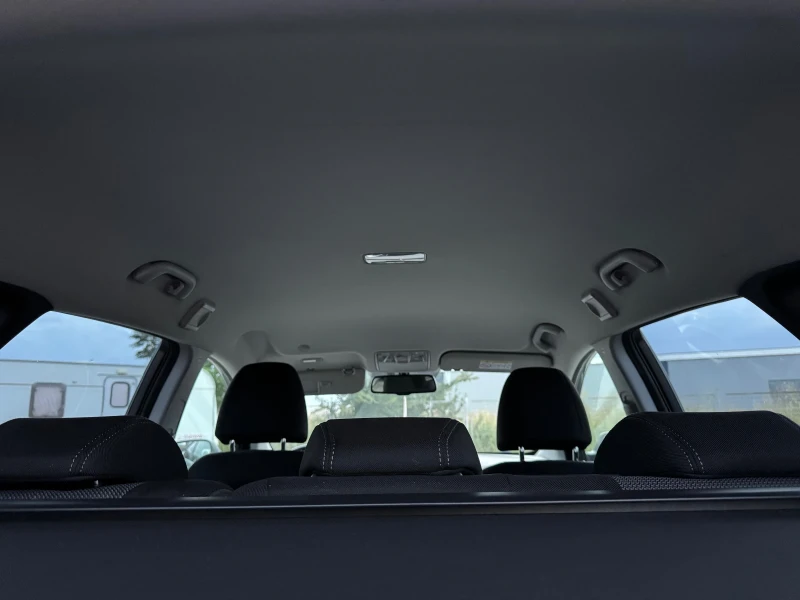 Hyundai I30 1.6CRDI 136к.с , снимка 15 - Автомобили и джипове - 48829908