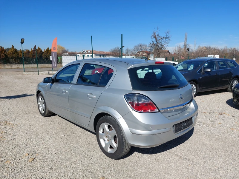 Opel Astra 1.4i, снимка 7 - Автомобили и джипове - 49411736