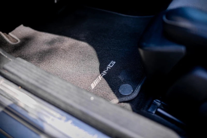 Mercedes-Benz C 250 AMG, снимка 9 - Автомобили и джипове - 52309938