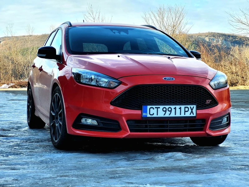 Ford Focus ST, снимка 4 - Автомобили и джипове - 51841987