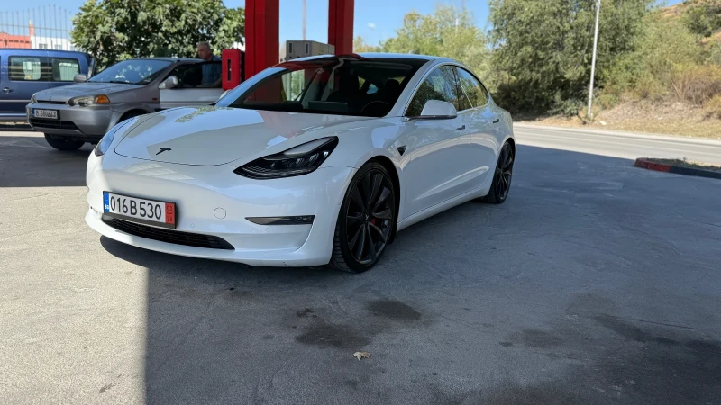 Tesla Model 3 Уикенд ЦЕНА Performance 66000km ЛИЗИНГ налична
