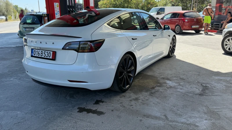 Tesla Model 3 Уикенд ЦЕНА Performance 66000km ЛИЗИНГ налична, снимка 5 - Автомобили и джипове - 51909225