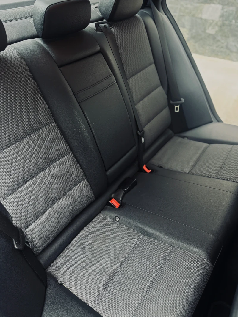 Mercedes-Benz C 250 AMG, снимка 7 - Автомобили и джипове - 51850500