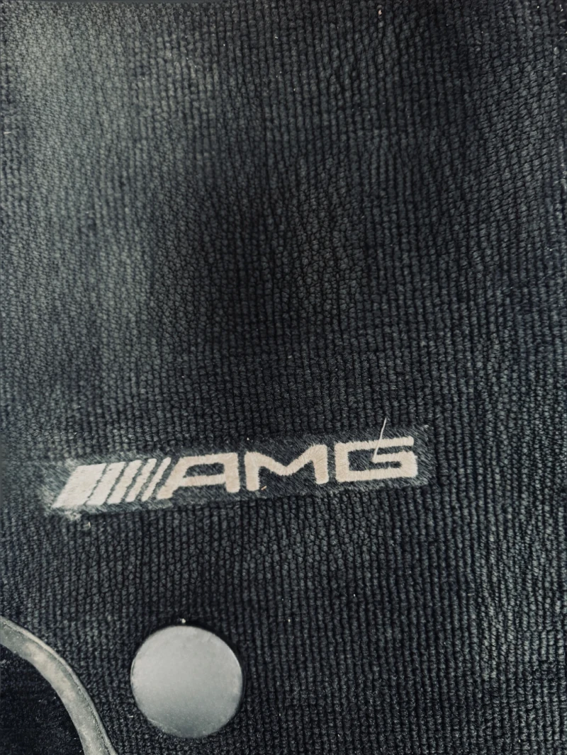 Mercedes-Benz C 250 AMG, снимка 10 - Автомобили и джипове - 51850500