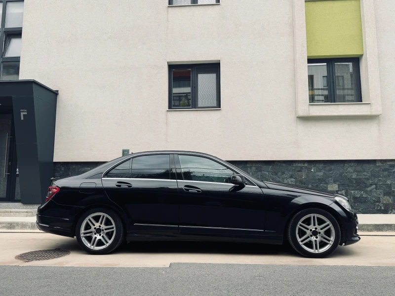 Mercedes-Benz C 250 AMG, снимка 4 - Автомобили и джипове - 51850500