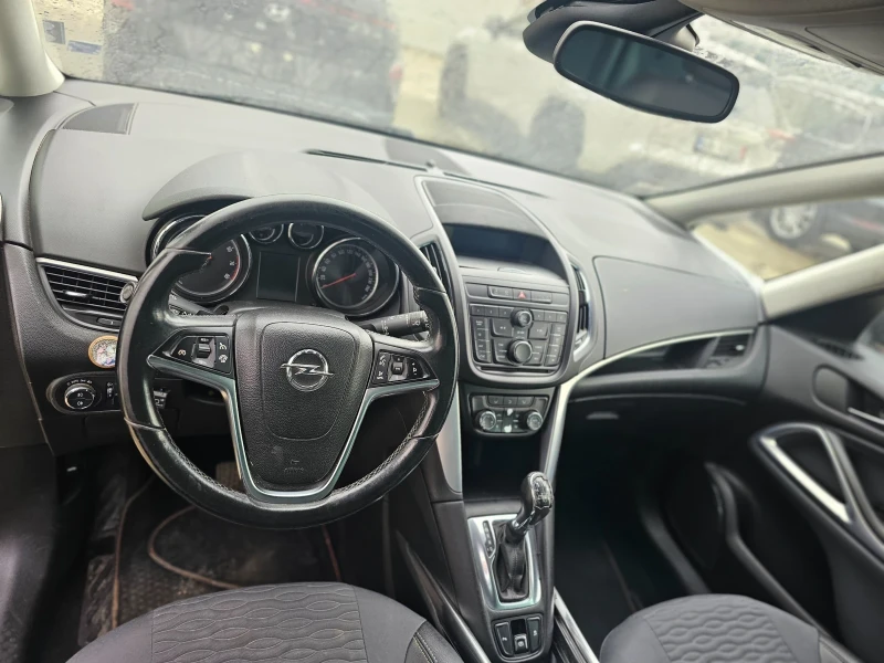 Opel Zafira, снимка 2 - Автомобили и джипове - 53485090
