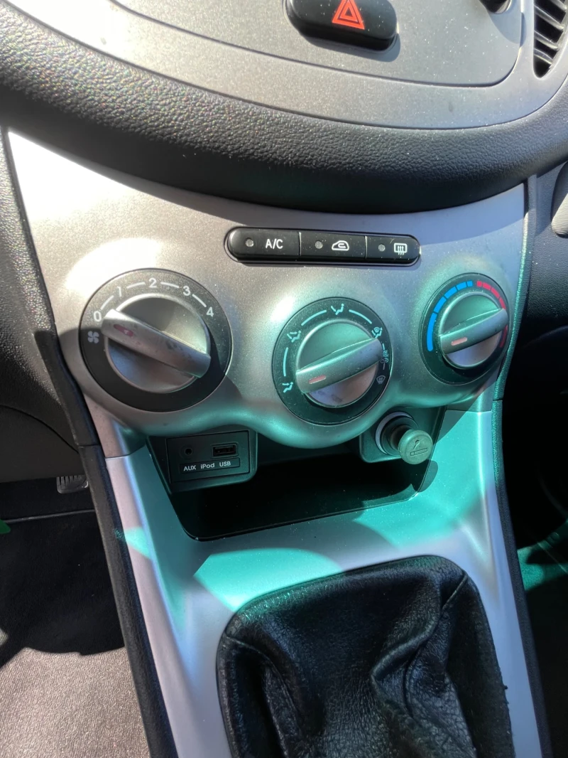 Hyundai I10 1.2i-86к.с. - 7600 лв. - 73100018 | Car24.bg