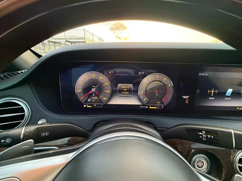 Mercedes-Benz S 560 4.0L 8 All wheel drive, снимка 12 - Автомобили и джипове - 53224576