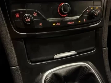 Ford S-Max 2.0 140ps, снимка 12 - Автомобили и джипове - 53478009