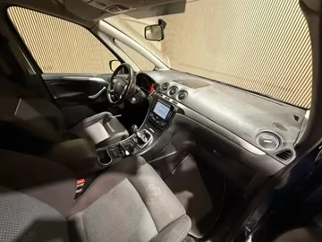 Ford S-Max 2.0 140ps, снимка 14 - Автомобили и джипове - 53478009