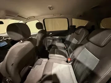 Ford S-Max 2.0 140ps, снимка 15 - Автомобили и джипове - 53478009