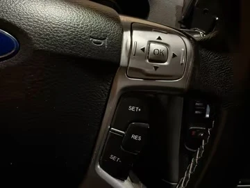 Ford S-Max 2.0 140ps, снимка 10 - Автомобили и джипове - 53478009