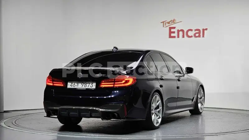 BMW 550 d xDrive| 360| ОБДУХ| DISTRONIC| ВКЛ.ТЕХНОТЕСТ, снимка 17 - Автомобили и джипове - 54669629