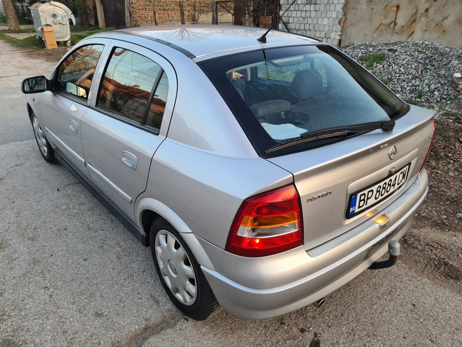 Opel Astra 1.6i 84к.с. 166000км - изображение 4