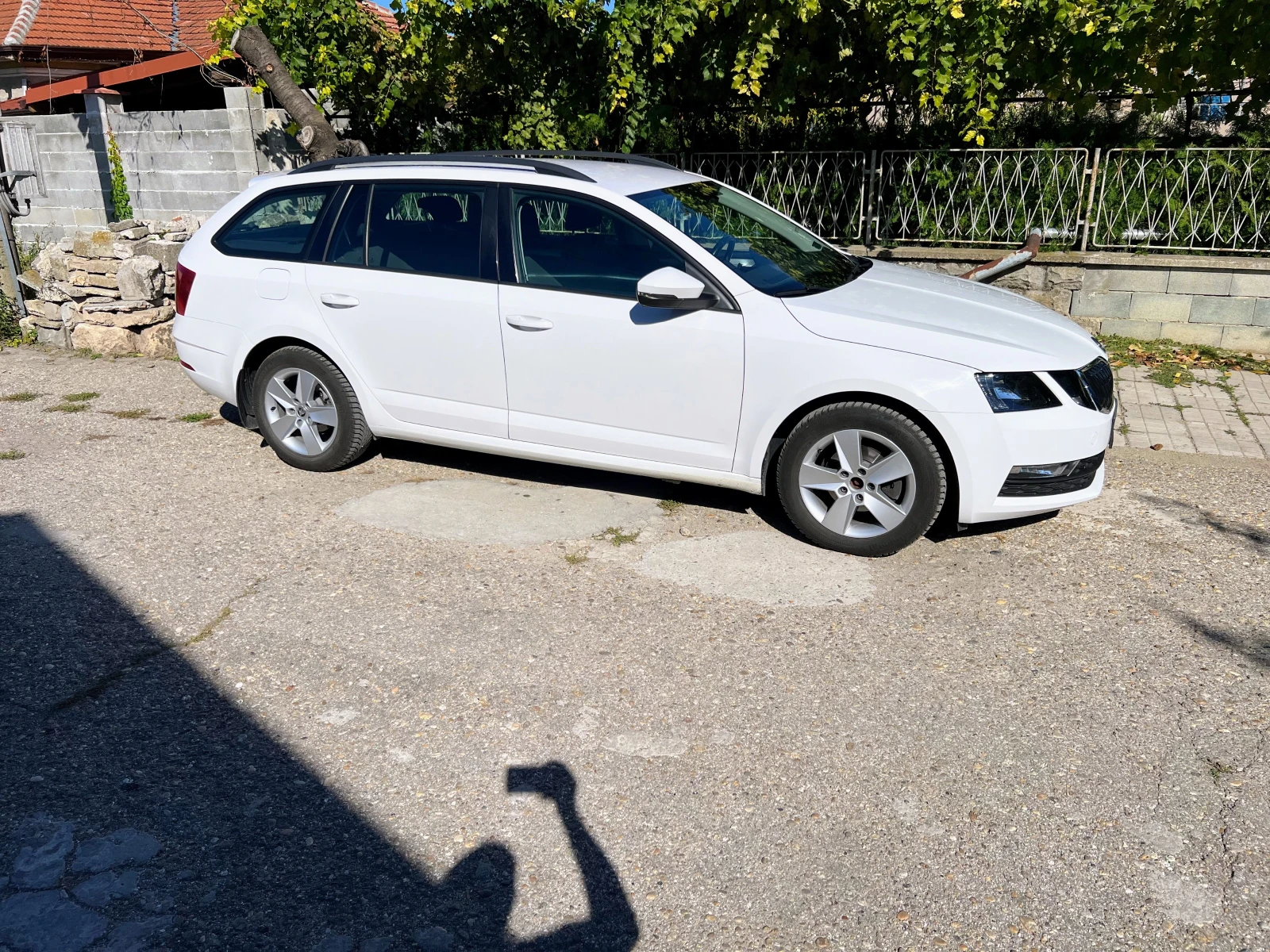 Skoda Octavia Ambition Octavia Combi 1, 6 TDI-CR  - изображение 6