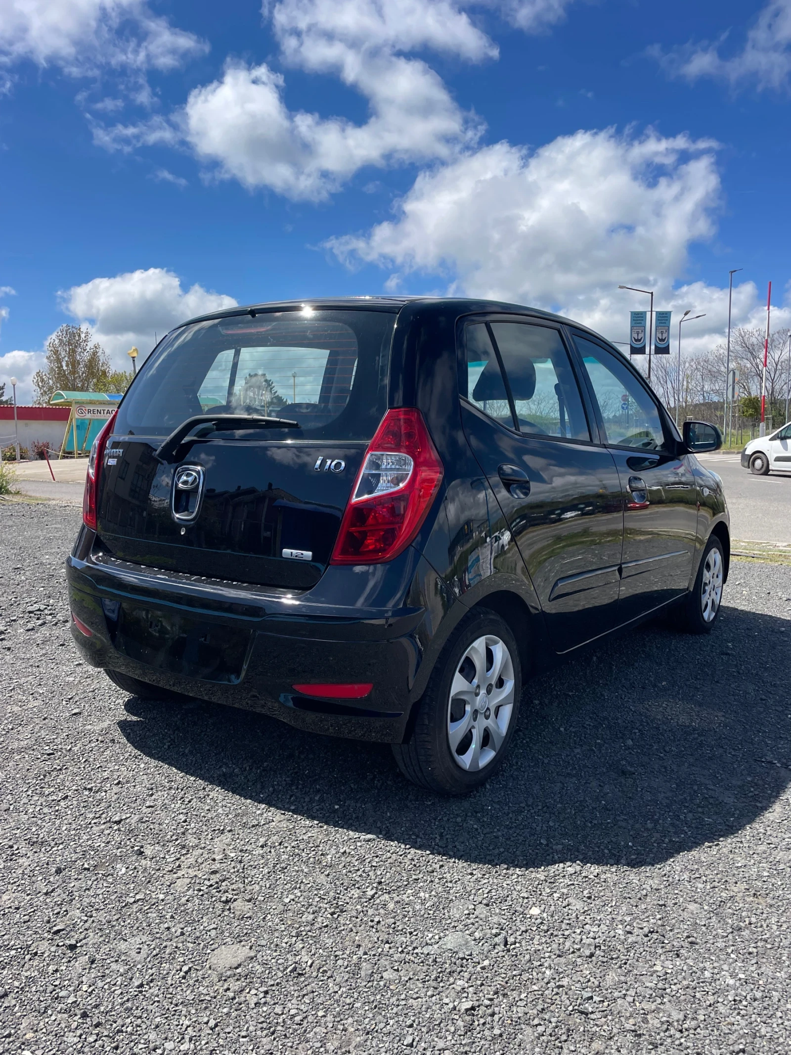 Hyundai I10 1.2i-86к.с. - изображение 4