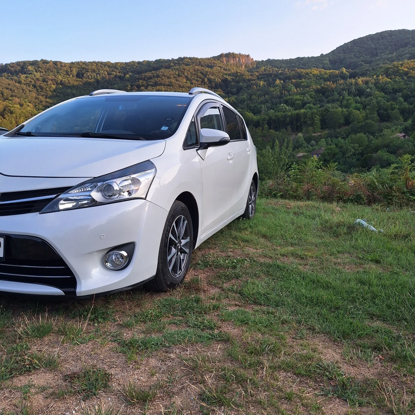 Toyota Verso  - изображение 3