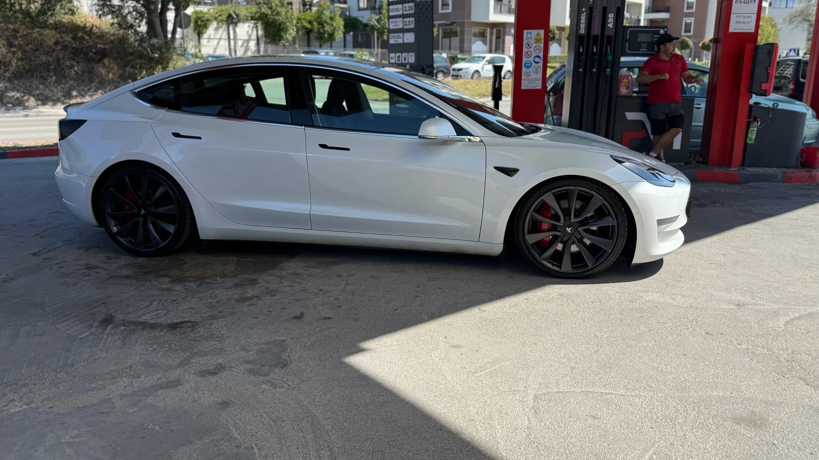 Tesla Model 3 Performance 66000km ЛИЗИНГ налична - изображение 4