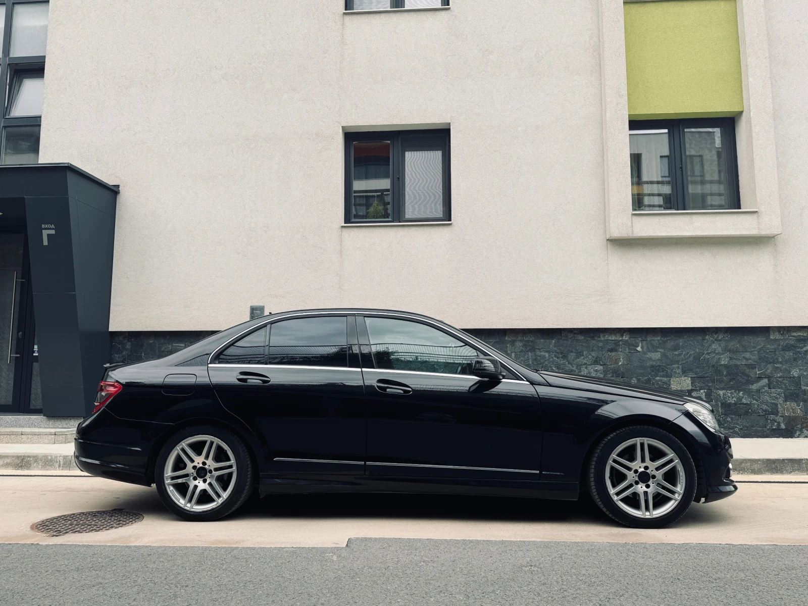 Mercedes-Benz C 250 AMG - изображение 4